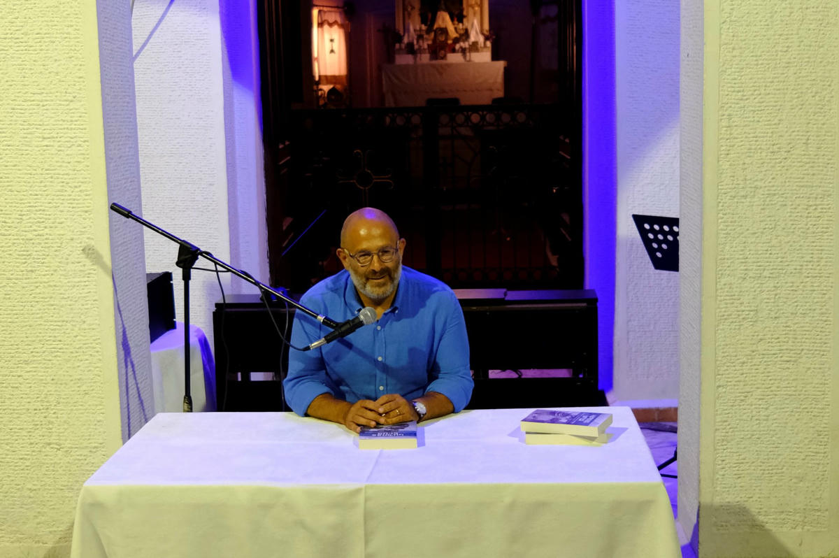 Պոլսոյ գրականութեան նոր փարոսը